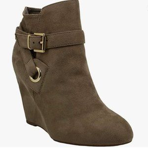 REBEL by Zigi Women's Keylie Fabric Almond Toe Ankle Fashion, Taupe, Size 8